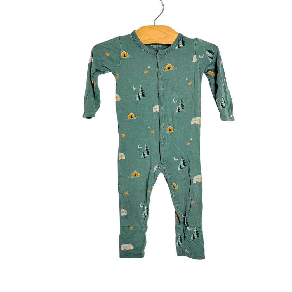 Kyte Baby Bamboo Footie Sage Green Camping Print Snap Sleeper 6-12 Months